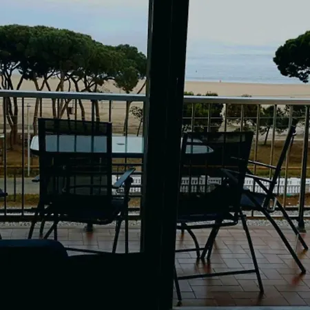Apartamento Malgrat De Mar شقة *